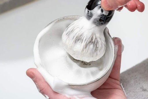 Lather up shaving soap thoroughly before applying to face skin