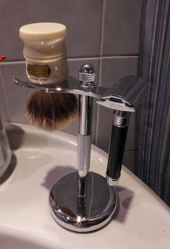A brush stand